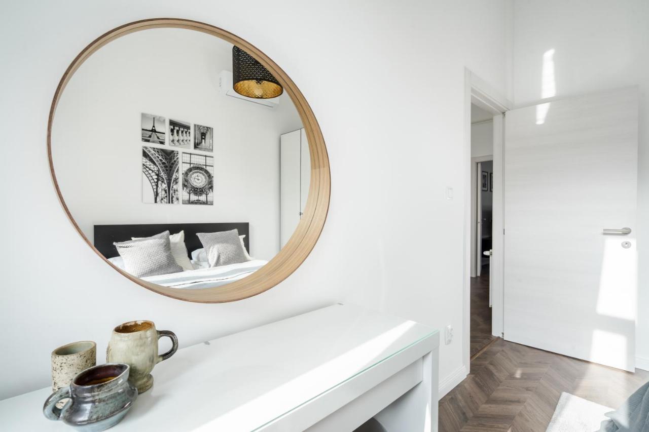 Bpr Sirius Suite With A/C Budapeste Exterior foto